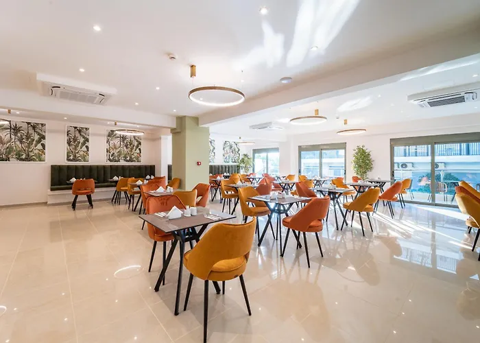 Philia Center Hotel 4*