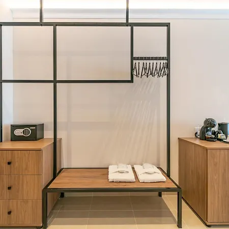 Philia Center Ξενοδοχείο 4*