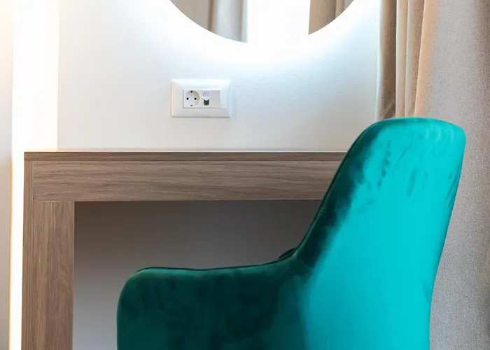 Hotel Philia Center 4*