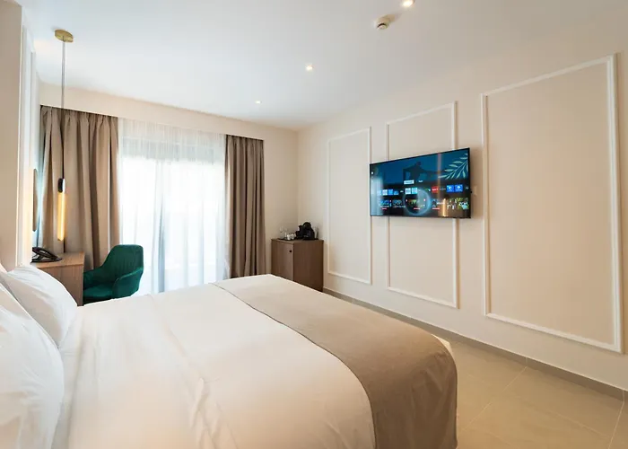 Philia Center Otel 4*