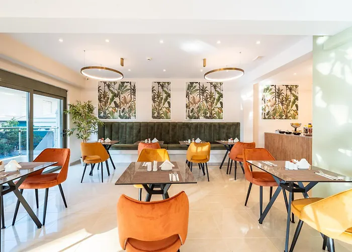 Philia Center Otel 4*